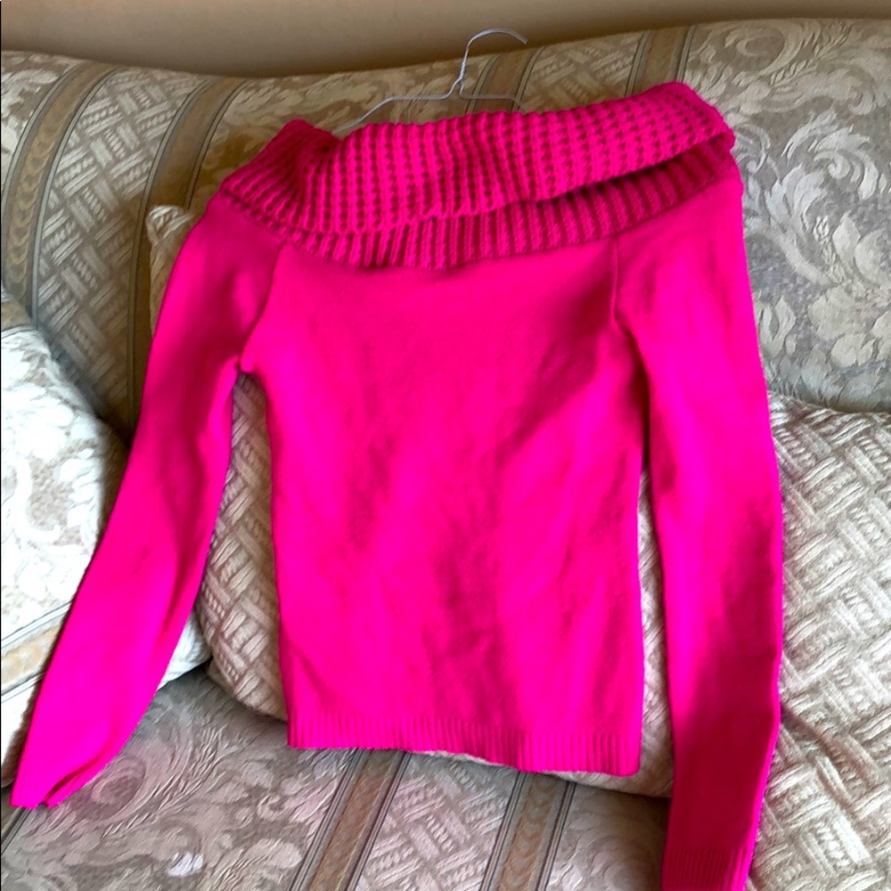 Hot pink sweater made in France
